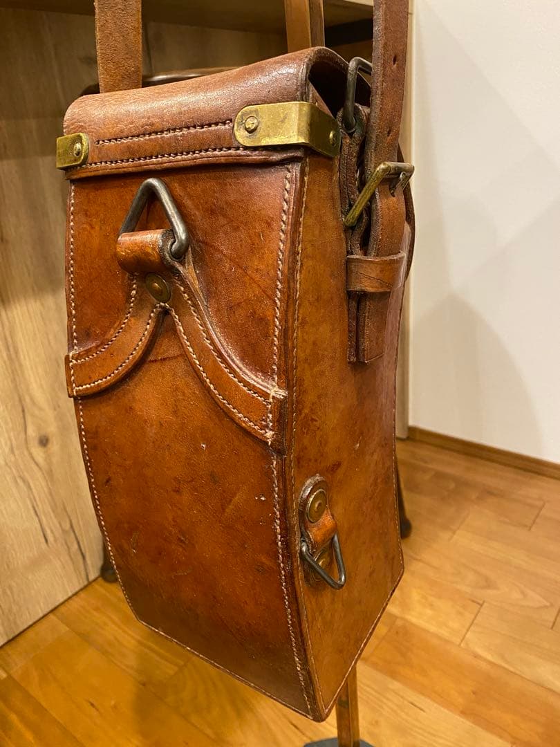 lowzy36　マドセン機関銃/ブレン軽機関銃の革マガジンケース WW2