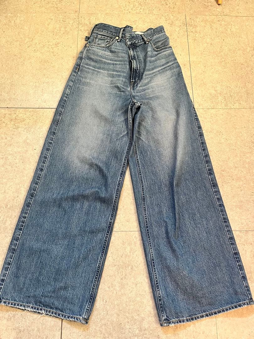 upper hights THE LIAM ストレートデニム