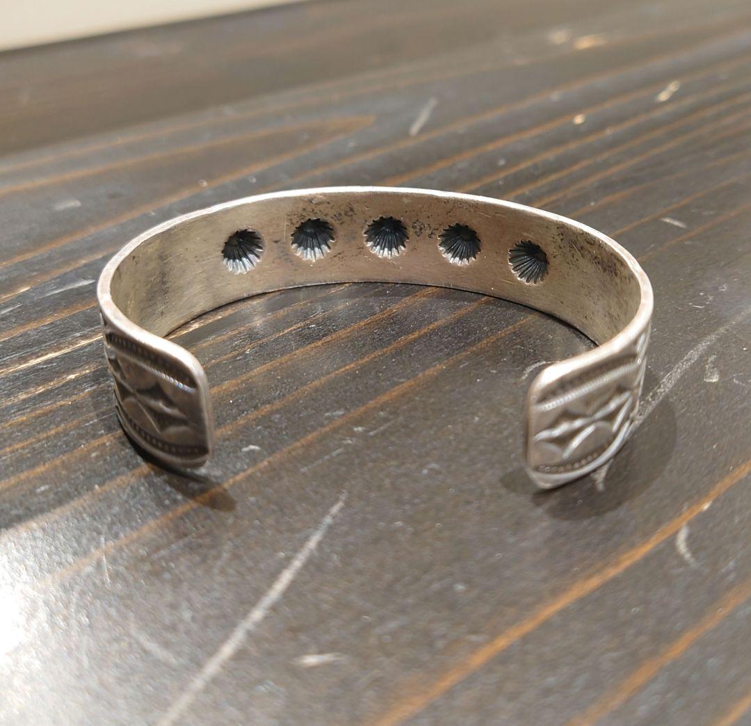 Navajo Gary reeves スタンプワーク　バングル