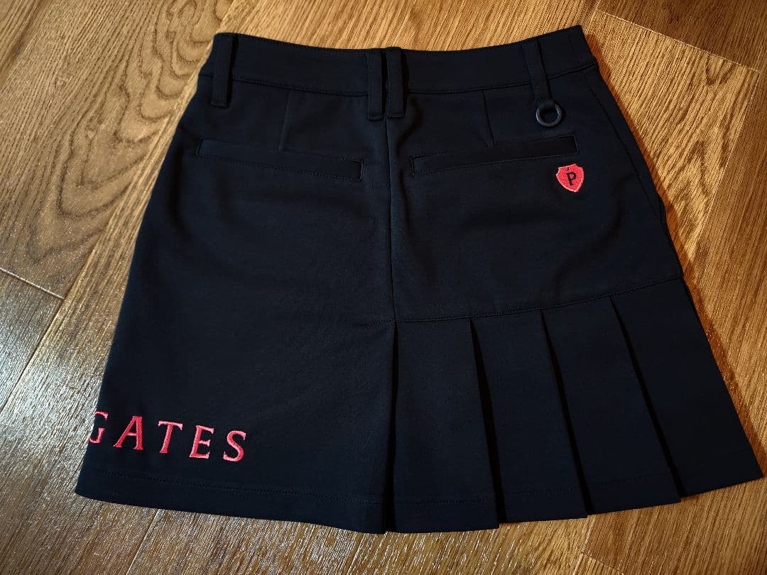【超美品】PEARLY GATES プリーツスカート 黒