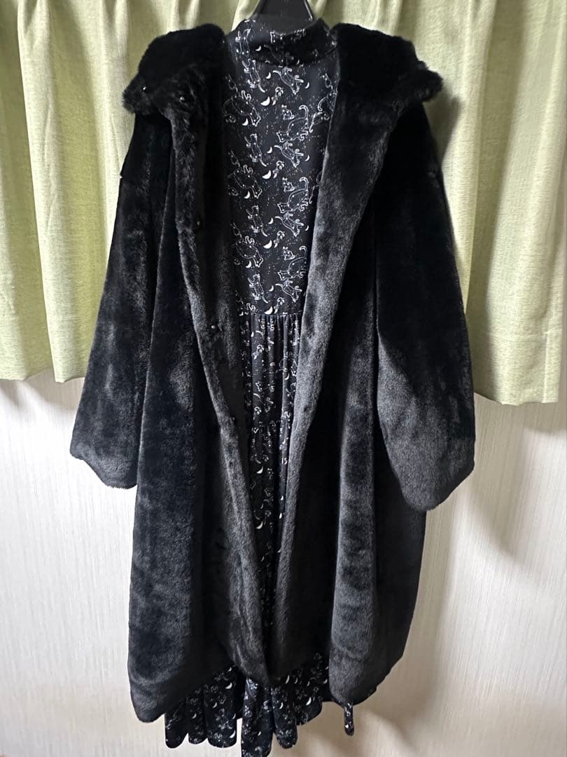 mmts ボア コート ワンピース 猫 星座 2点セット