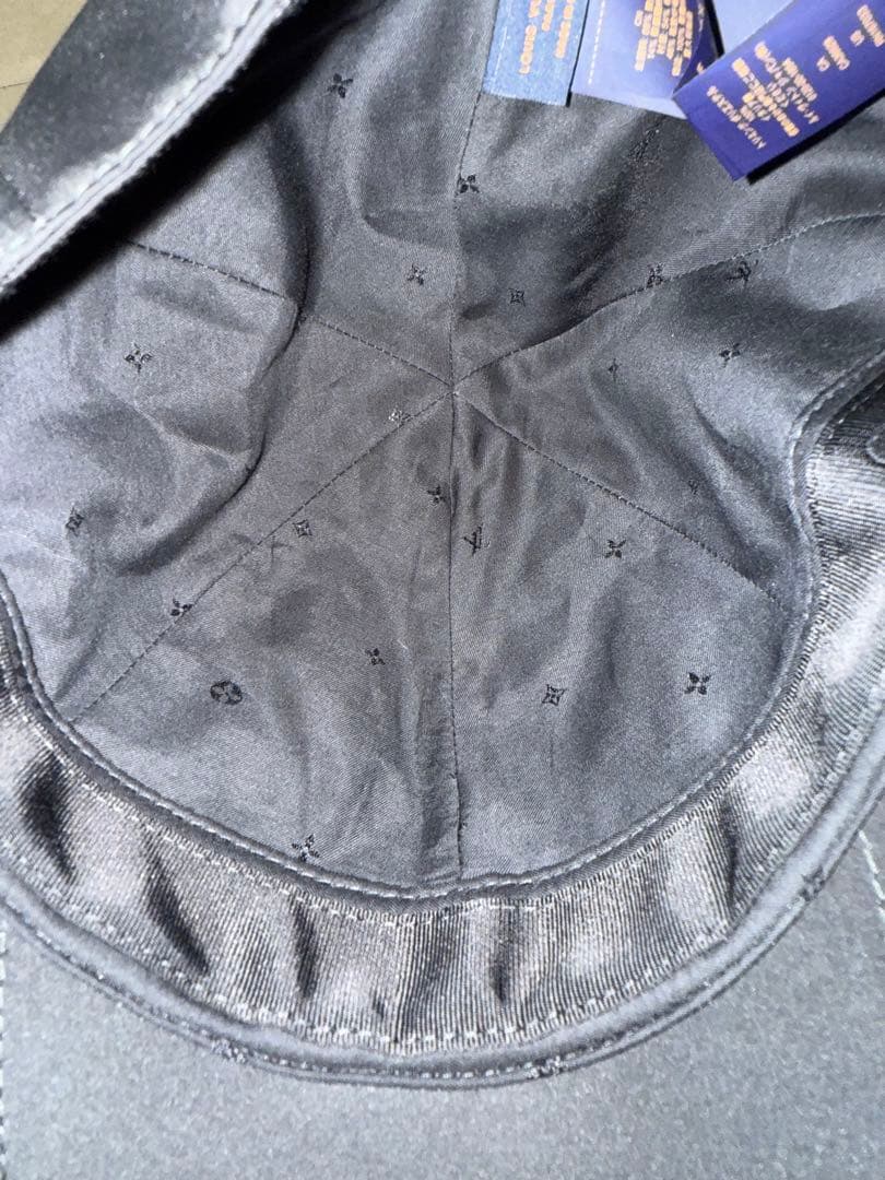 ルイヴィトンキャップ　LVスマッシュレイン