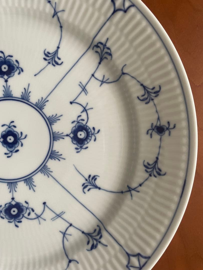 ロイヤルコペンハーゲン ブルーフルーテッドプレイン　27㎝プレート