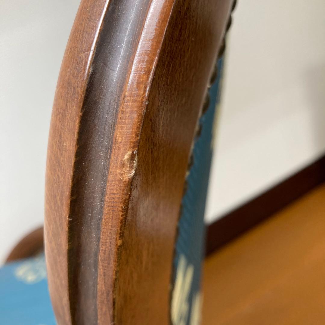 N560 B568 英国ナーシングチェア