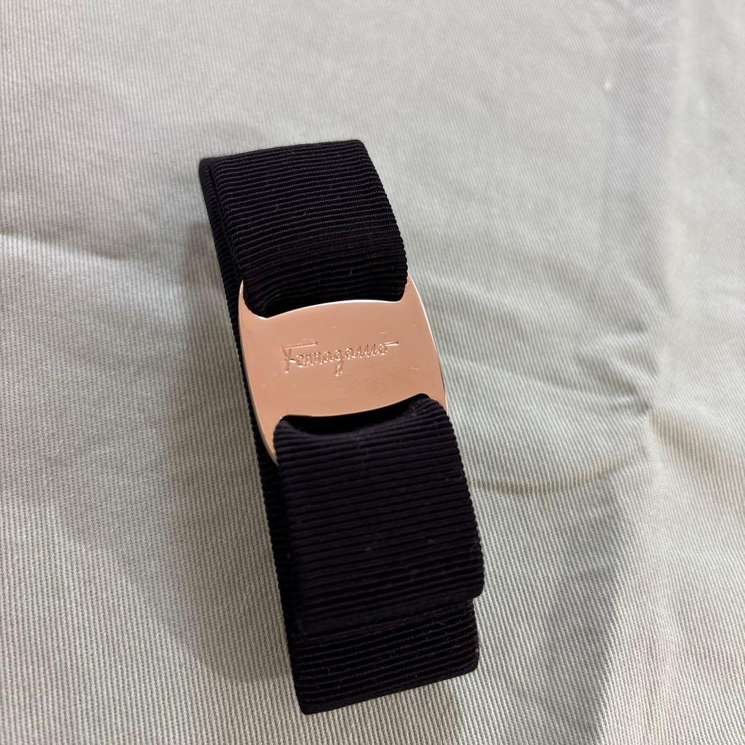 こじか【新品未使用品】 Ferragamo フェラガモ バレッタ