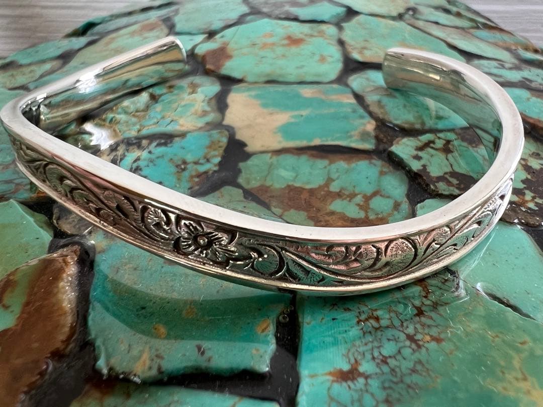 Lion Heart silver925 フローラル　バングル　美品