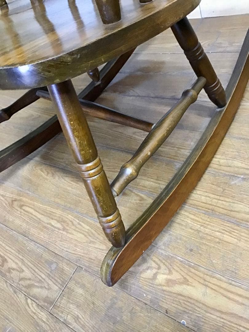 管239☆飛騨家具☆アンティーク☆ウィンザー☆ロッキングチェアー