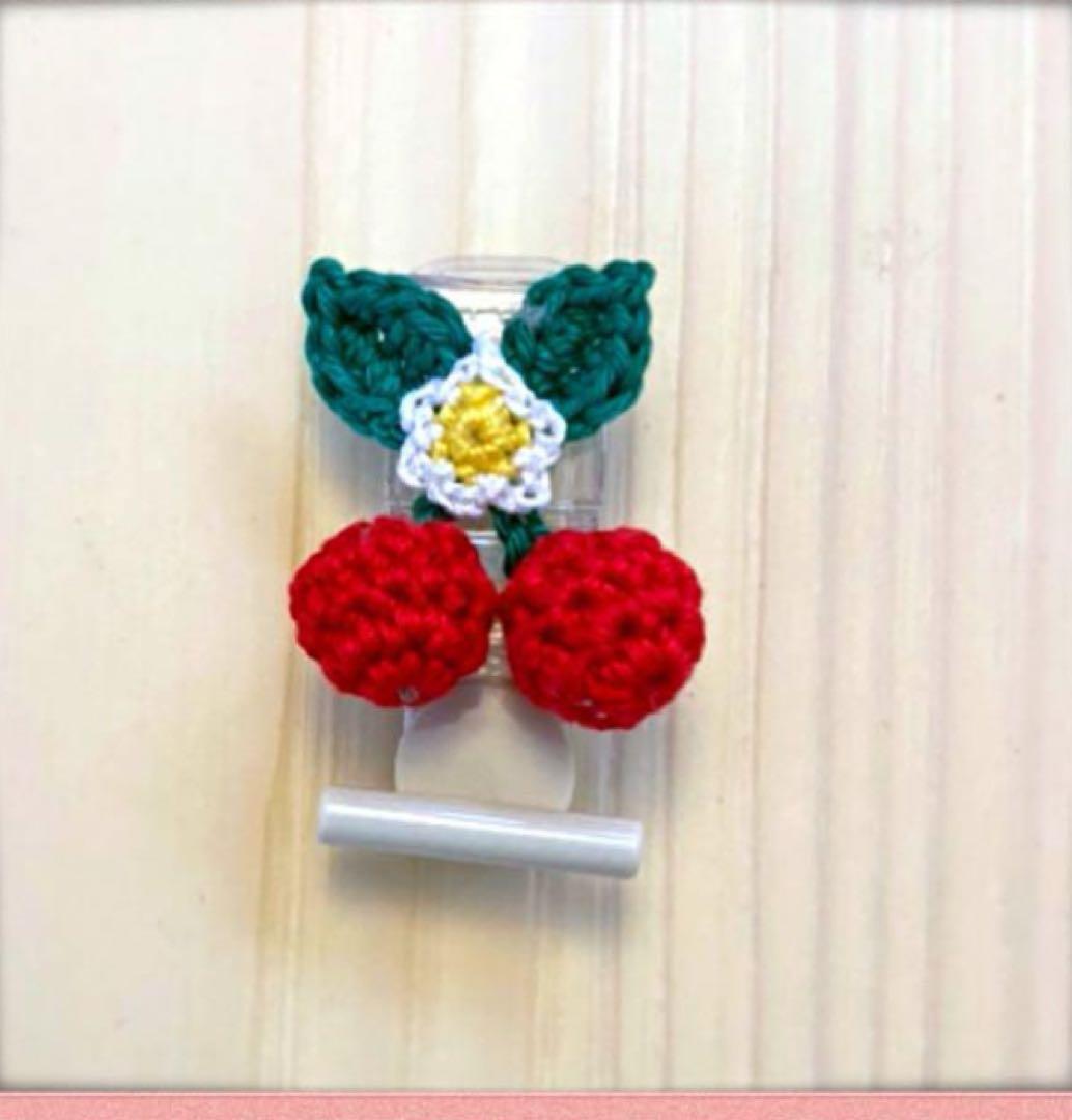 名札クリップ　さくらんぼ