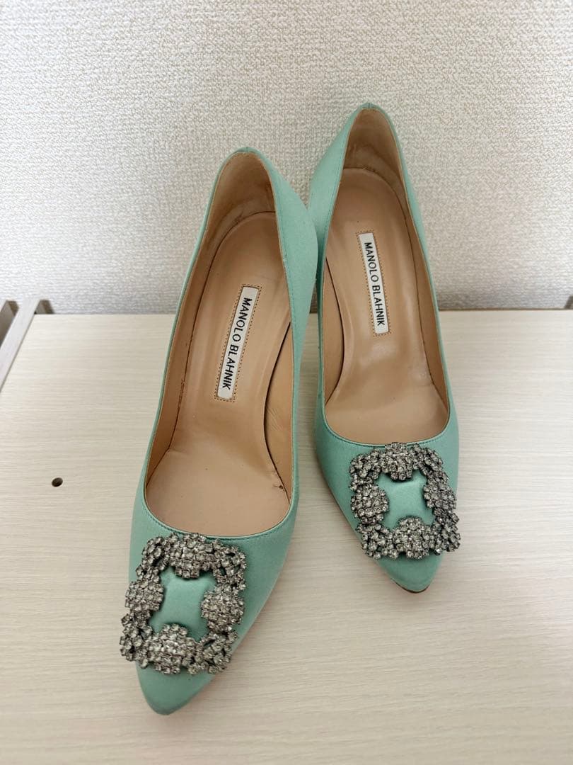 MANOLO BLAHNIK ハイヒール　ハンギシ37