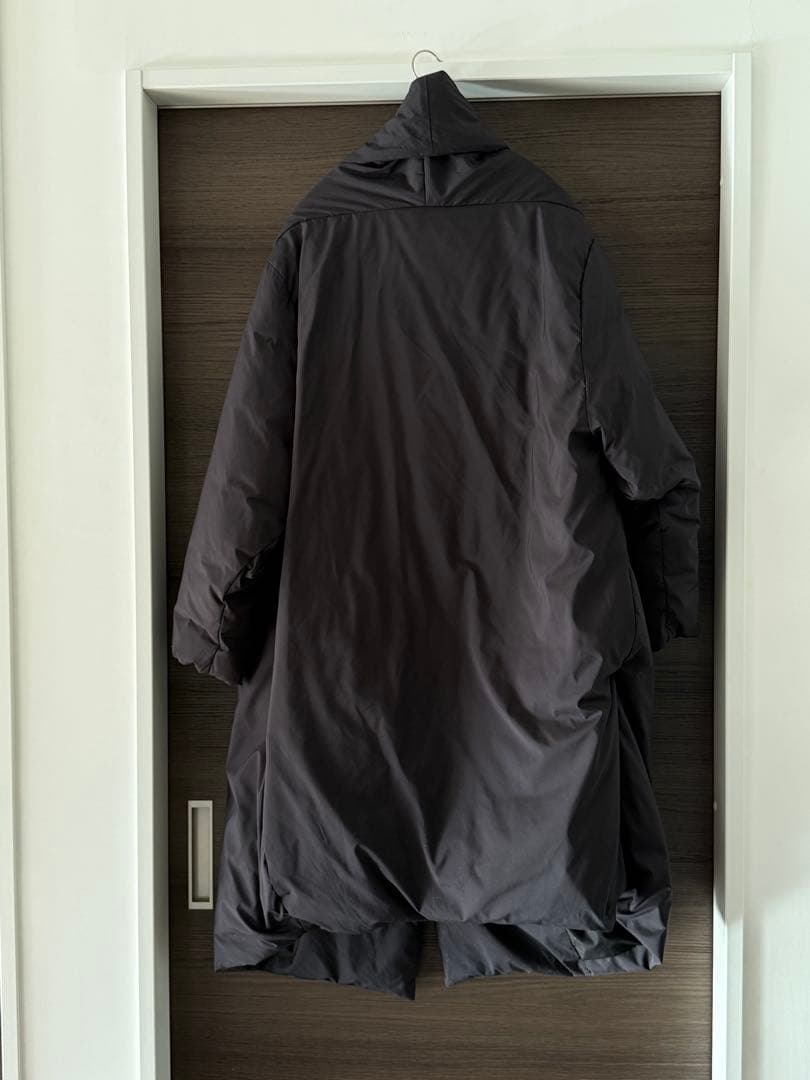 @kaz様ご予約　ミズイロインド　ドレープロングライトダウンコート　ブラック