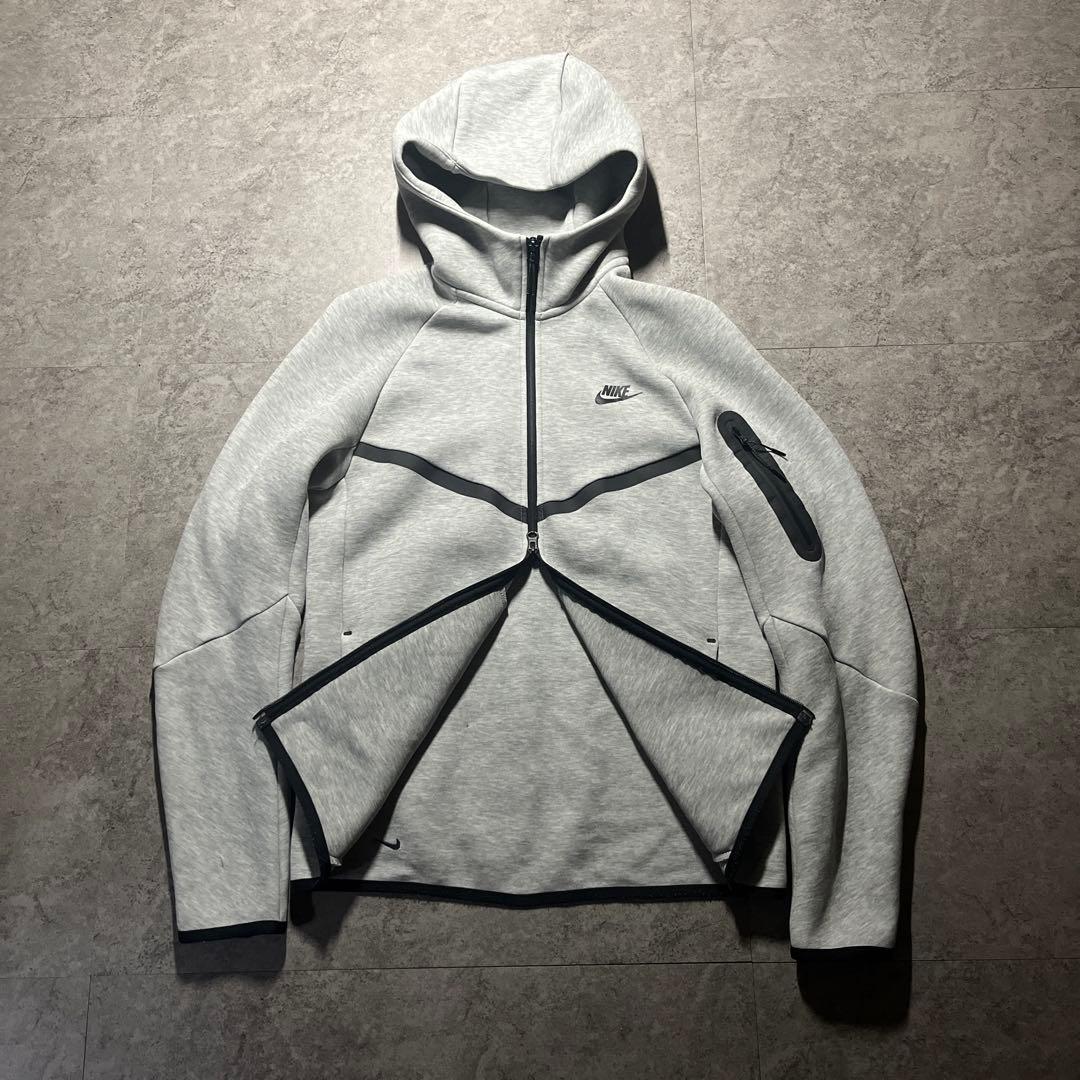 希少 廃盤モデル NIKE テックフリース S 送料無料