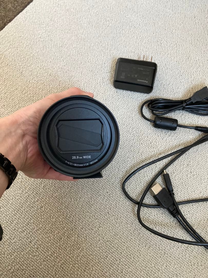 Panasonic HC-V900 ビデオカメラ本体　値引き不可