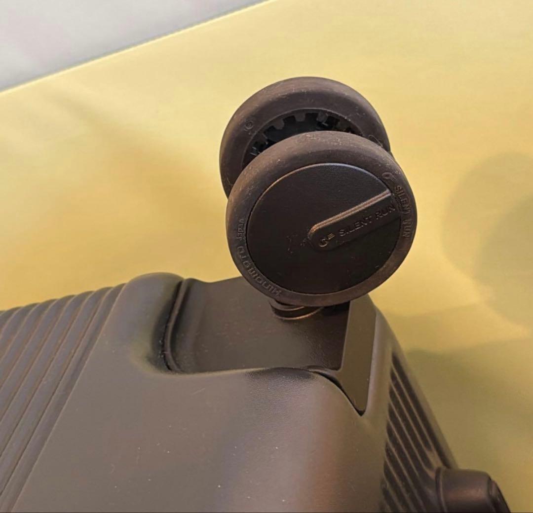 オルティモ キャリーケース Lサイズ ボックスタイプ メルカリ便発送