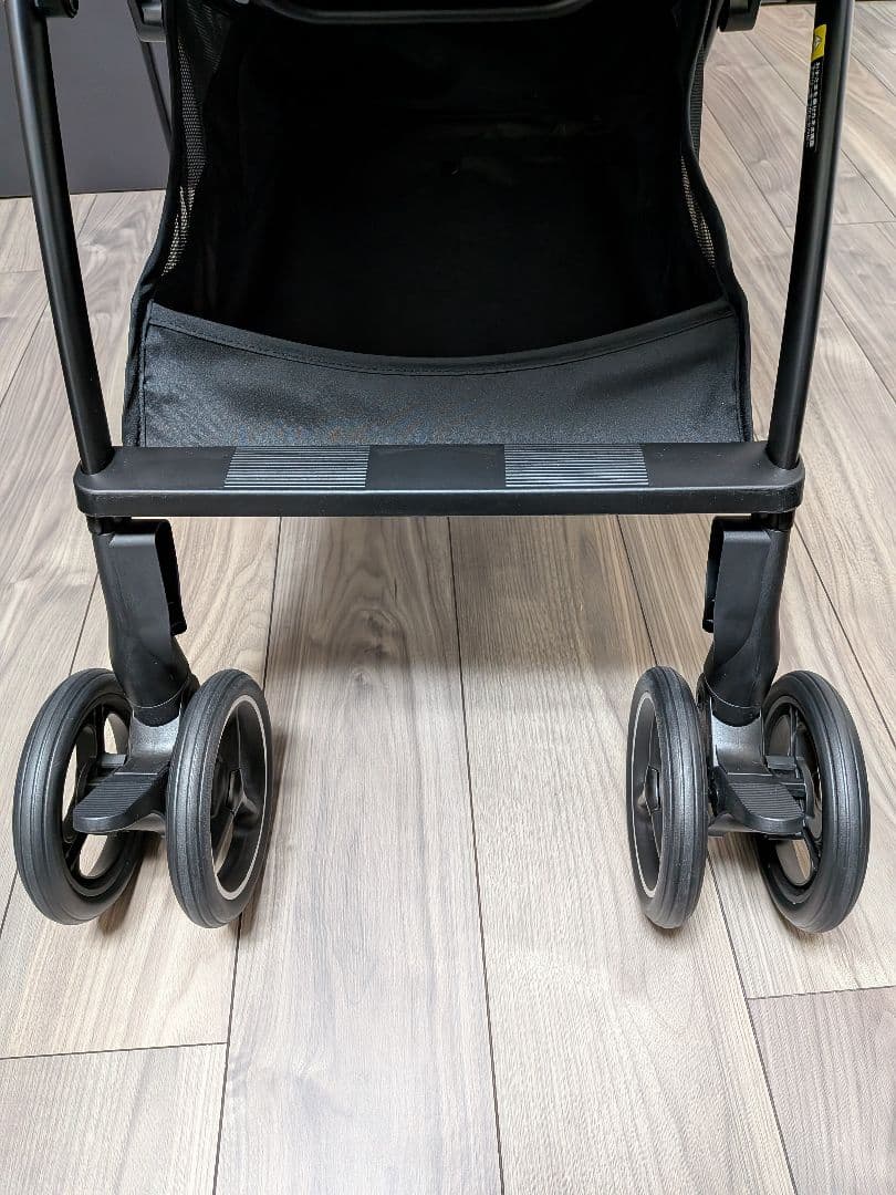 【新品・未使用】ラクーナ クッション AH ブラウン