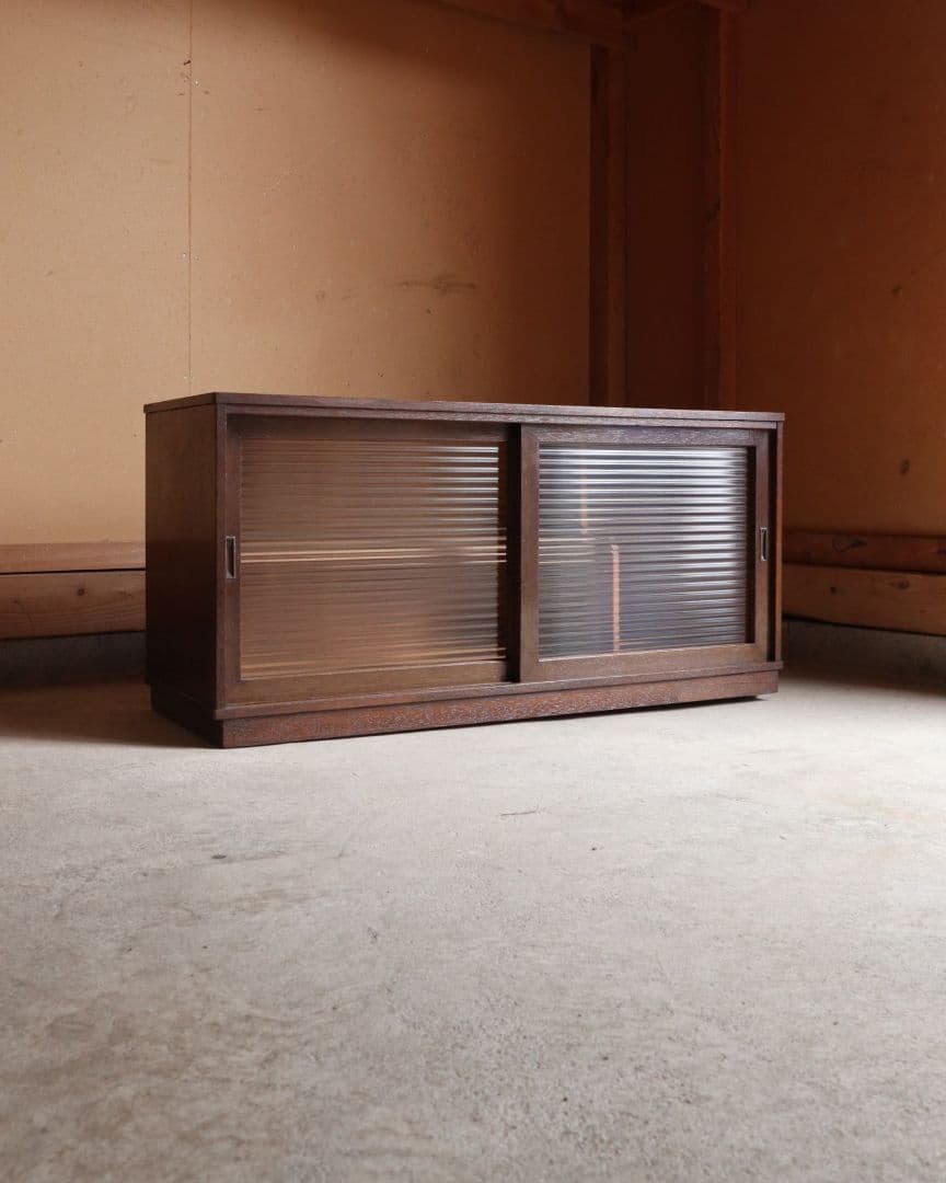 13(金)までお値下げ中 モールガラスのラワン材ローボード　古道具 古家具 昭和