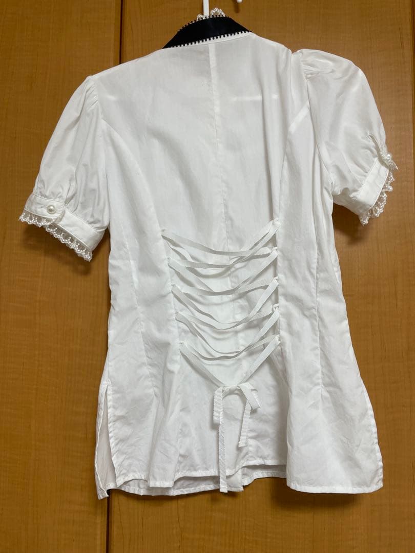 Innocent World フリルリボンシャツ