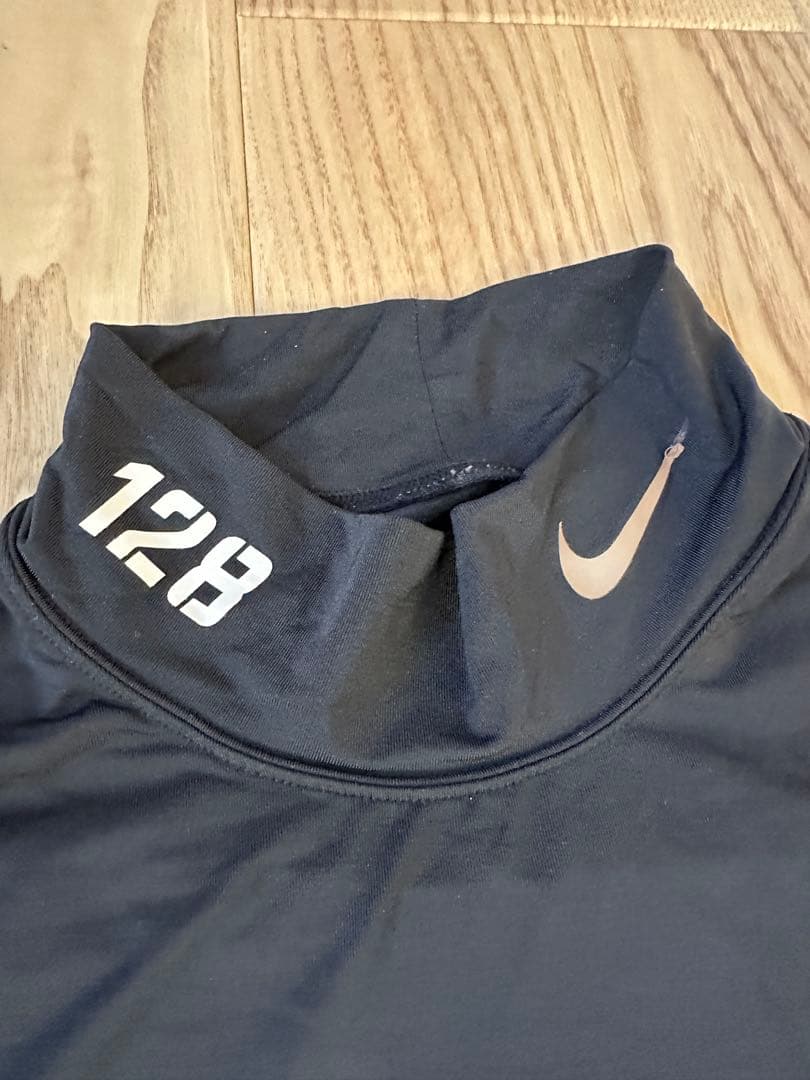 NIKEPRO ナイキプロ　福岡ソフトバンクホークス　アンダーシャツ