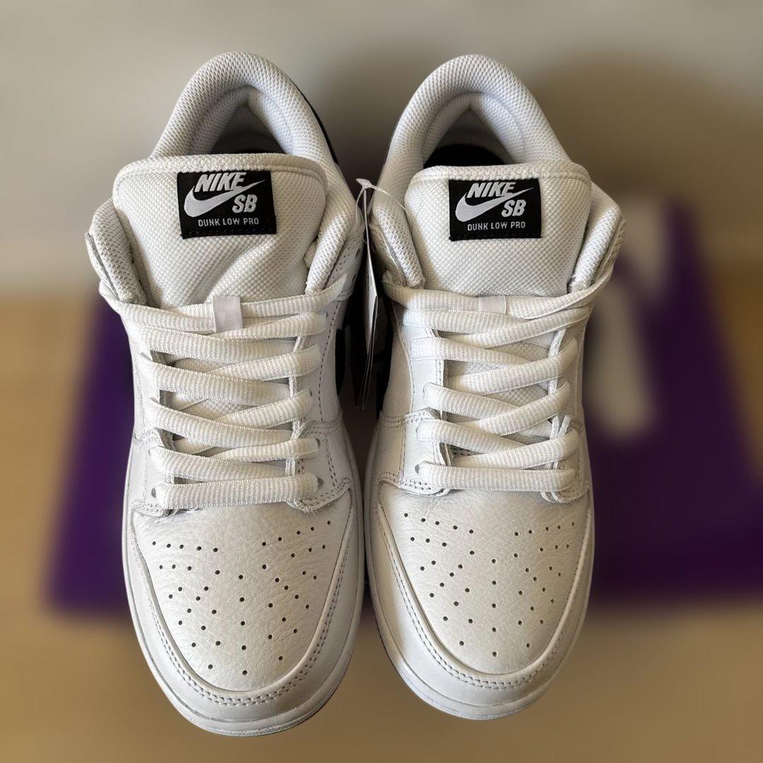NIKE SB DUNK LOW PRO ナイキ　ダンクロー　白黒