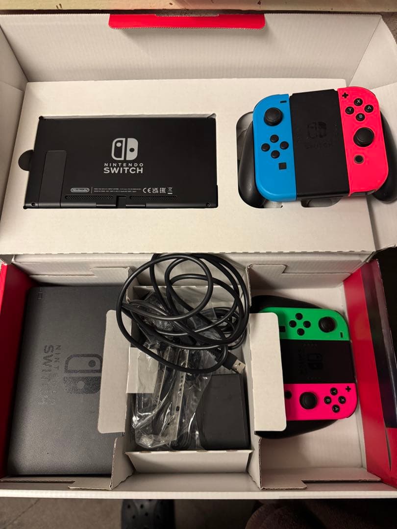 【豪華セット】Switch本体＋プロコン＋Joy-Con追加分！3人即プレイ可能