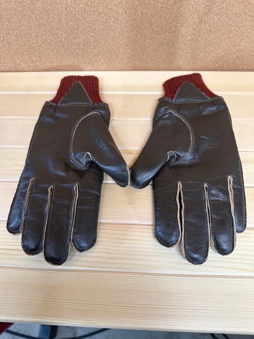 TYPE A-10 手袋 8 1/2 ダークブラウン 赤リブ