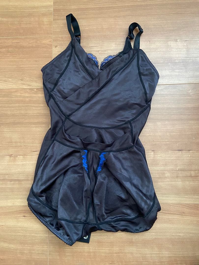 【たかりん】MARUKO カーヴィシャス　フルカップボディスーツB70M