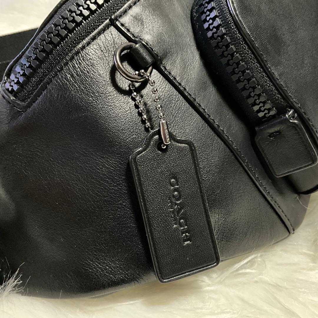 【美品】COACH コーチ レザー ボディーバッグ ウエストバッグ