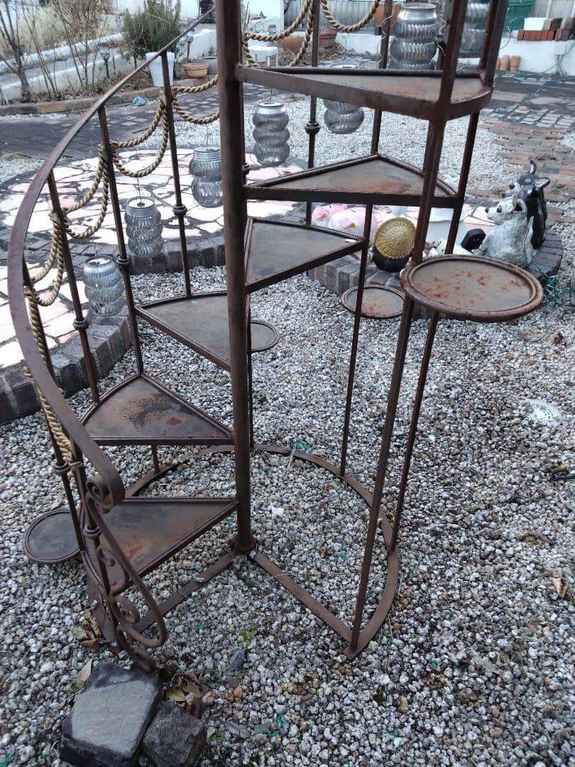 愛知県岩倉市お引き取り限定☆お庭のモニュメント☆