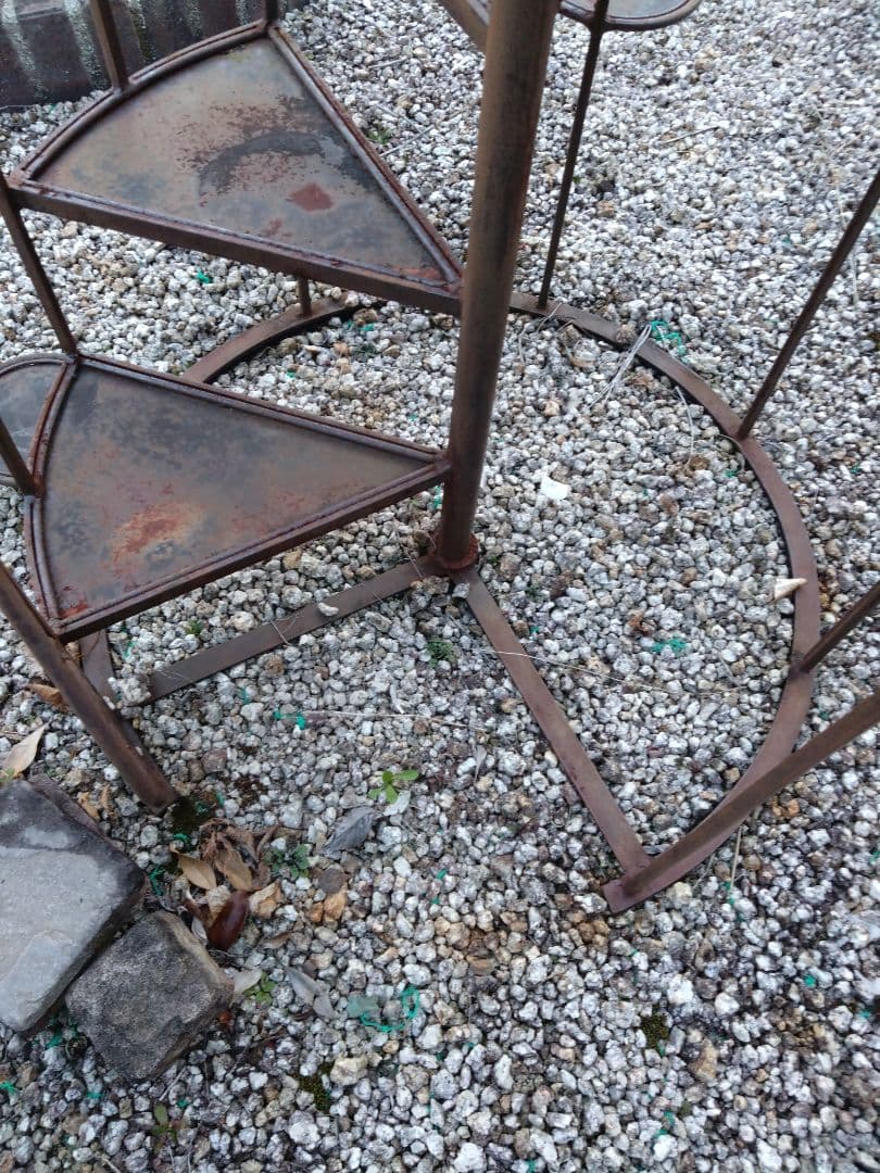 愛知県岩倉市お引き取り限定☆お庭のモニュメント☆