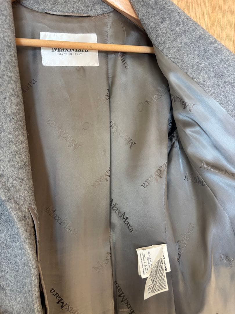 【Max Mara】グレー チェスターコート（小さな虫食い有り）