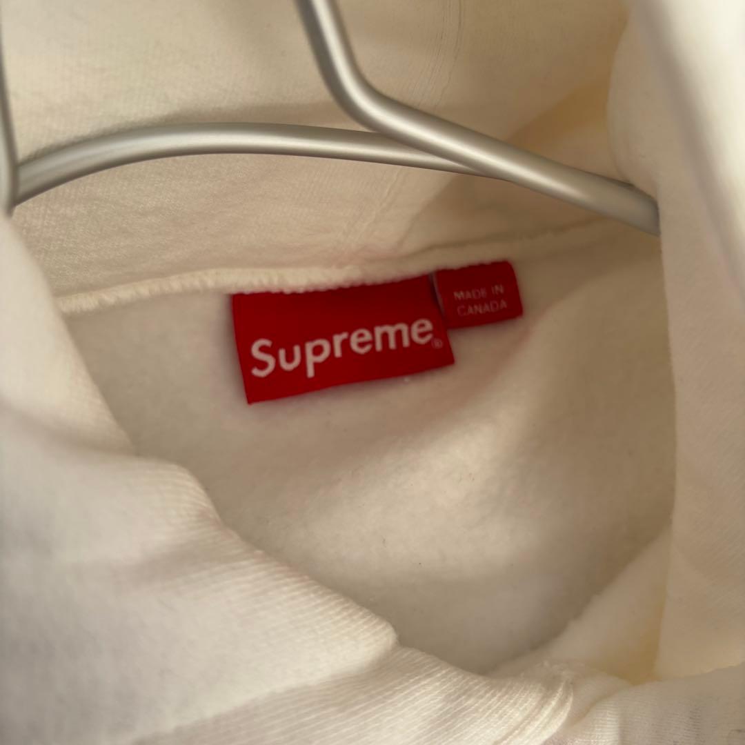 シュプリームSUPREMEビッグロゴフードパーカ ANTIHERO Dog L