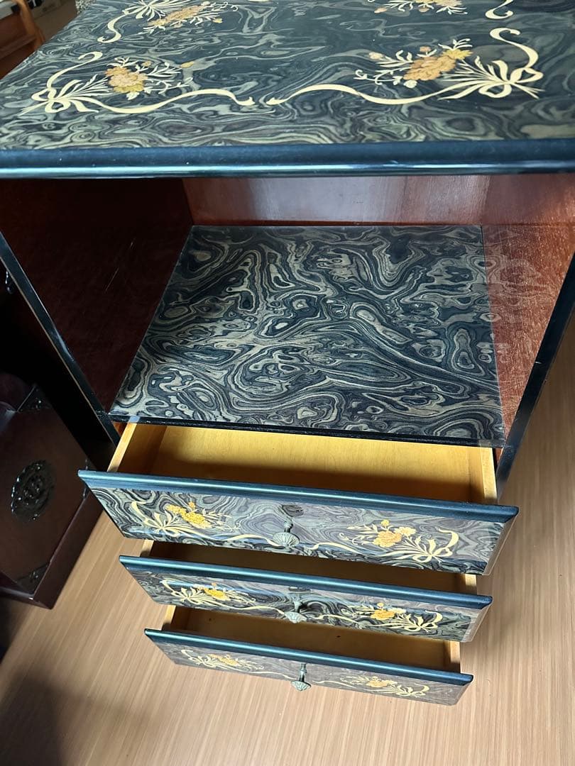 イタリア製 象嵌細工 ロココ調キャビネット 木製3引き出し付き