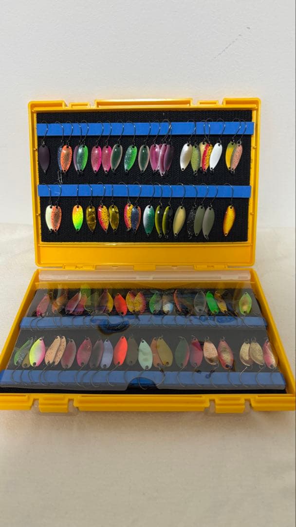 スプーンルアーセット 多色 収納ケース付き