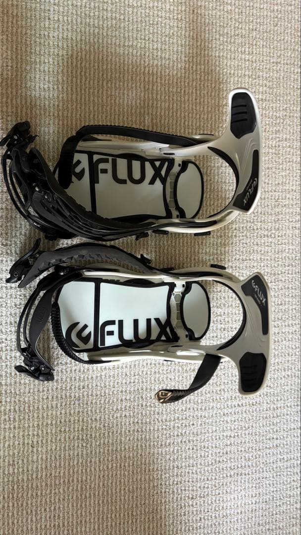 FLUX DS Sサイズ 22-23モデル