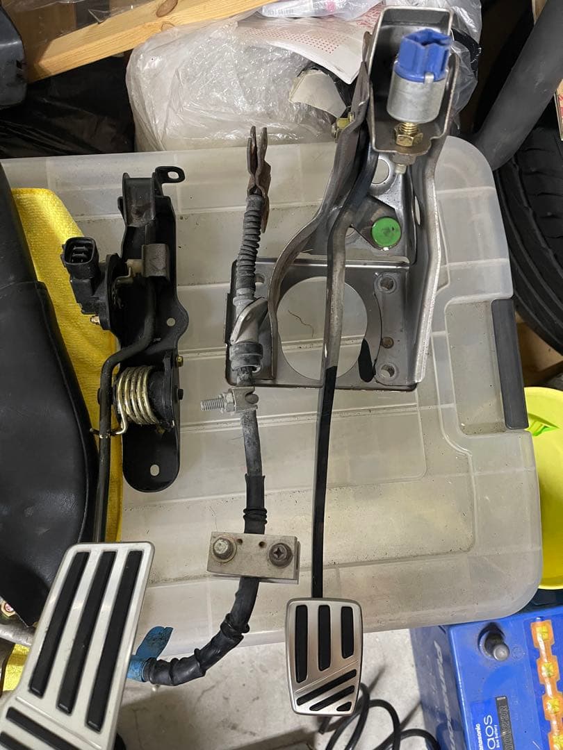 jzx110 ？　MT車用　ペダル3点セット＋サイドブレーキ