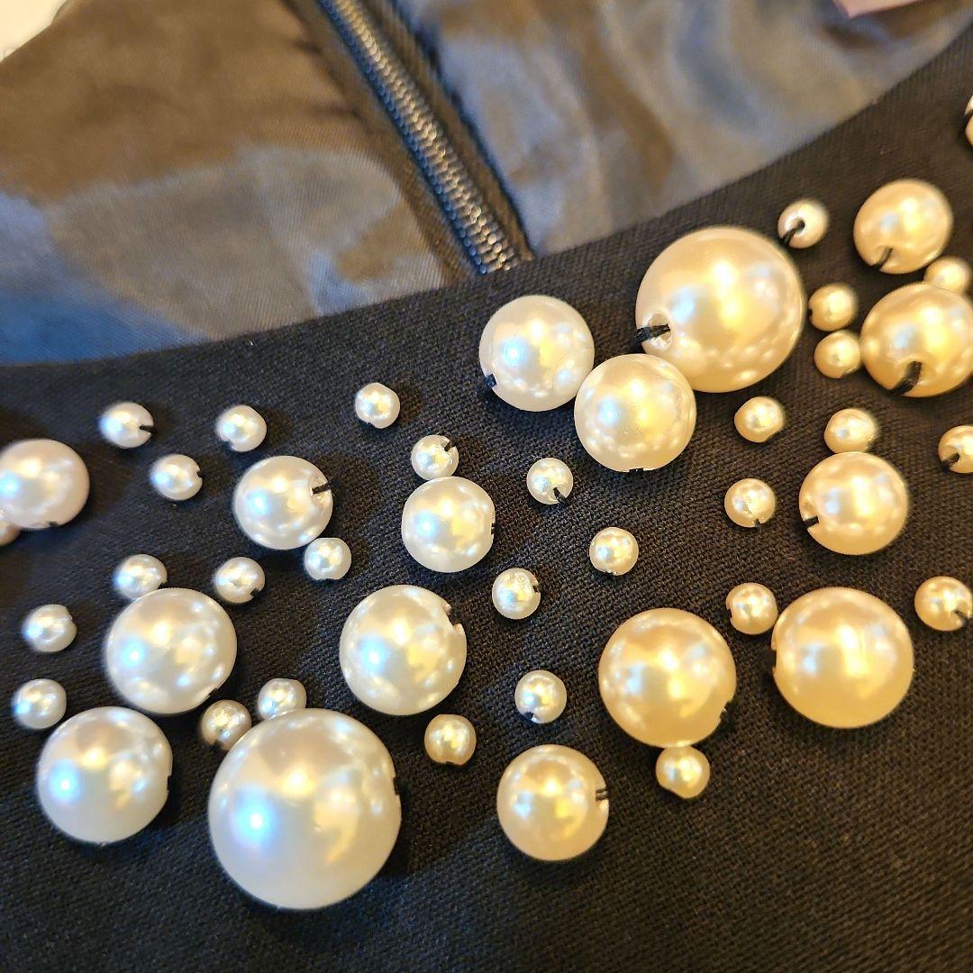 再度のお値下げ‼️【新品】カルバンクライン　パールビジューワンピース