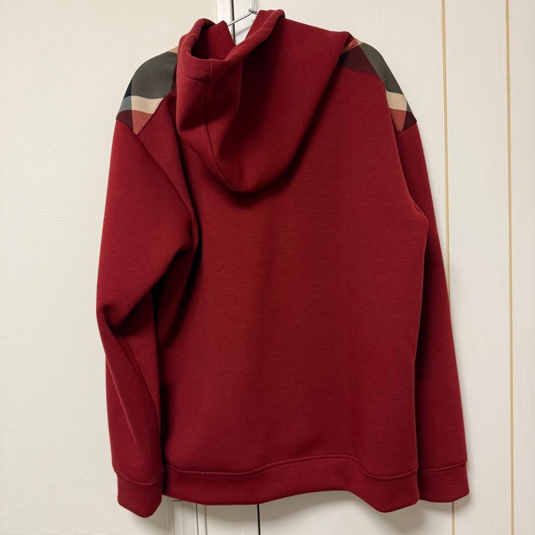 ブラックレーベル クレストブリッジ ショルダーチェックロゴフーディー