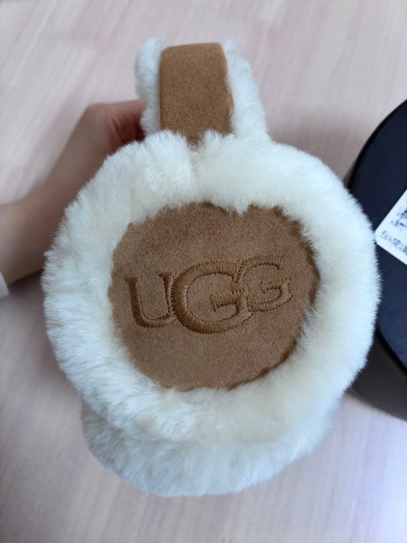 UGG シープスキン　イヤーマフ