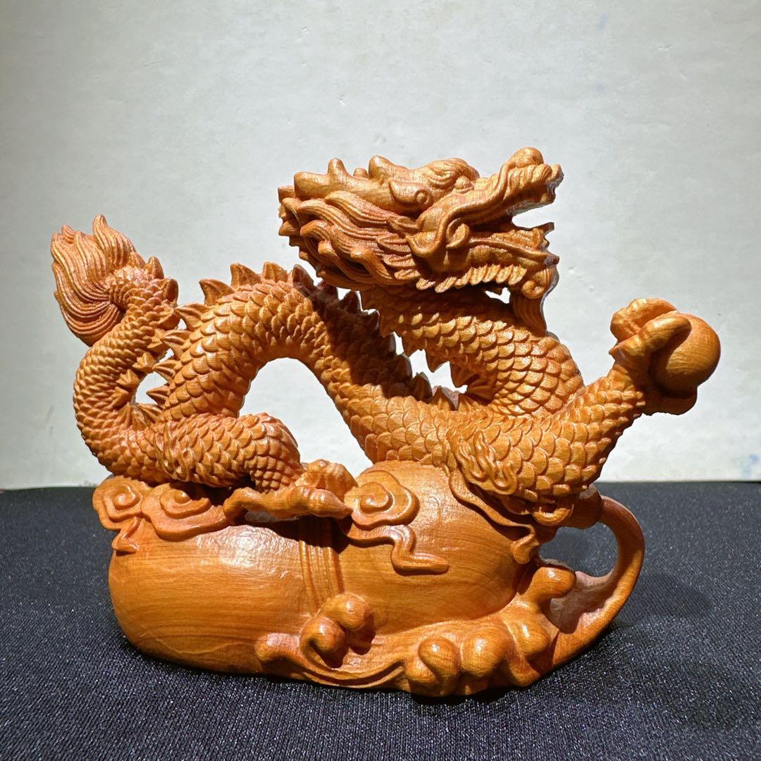 檀木 龍　置物　彫り物F.47