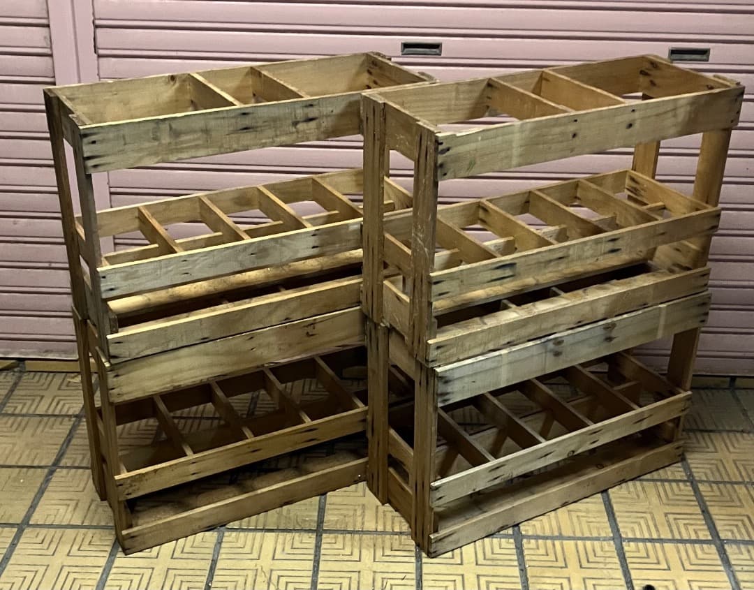 美品　一升瓶ケース 椅子 ビールケース 木箱 ４個　ビンテージ インテリア　②