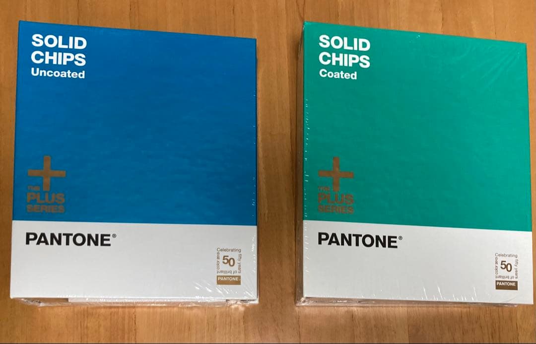 その他 PANTONE Solid Chips Uncoated & Coated