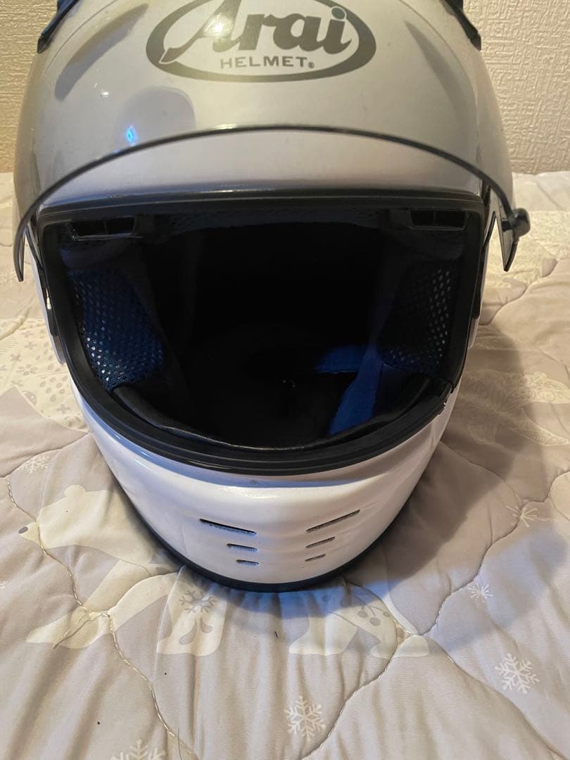 Arai プレミアムUR ホワイト Mサイズ