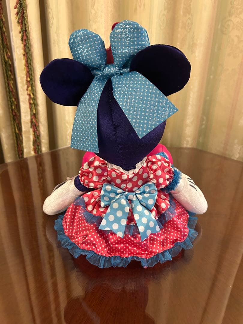 ミニーのファンダーランド　ミニーぬいぐるみ