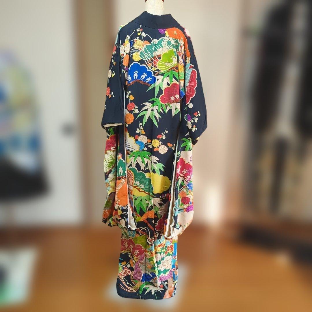 さ*）様 アンティーク　黒振袖　縮緬　５文　　比翼 共八掛　成人式　舞台