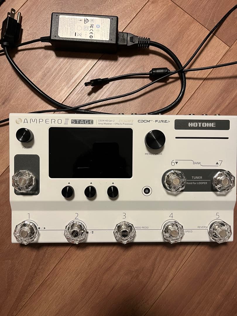 Hotone Ampero II Stage ギターエフェクター