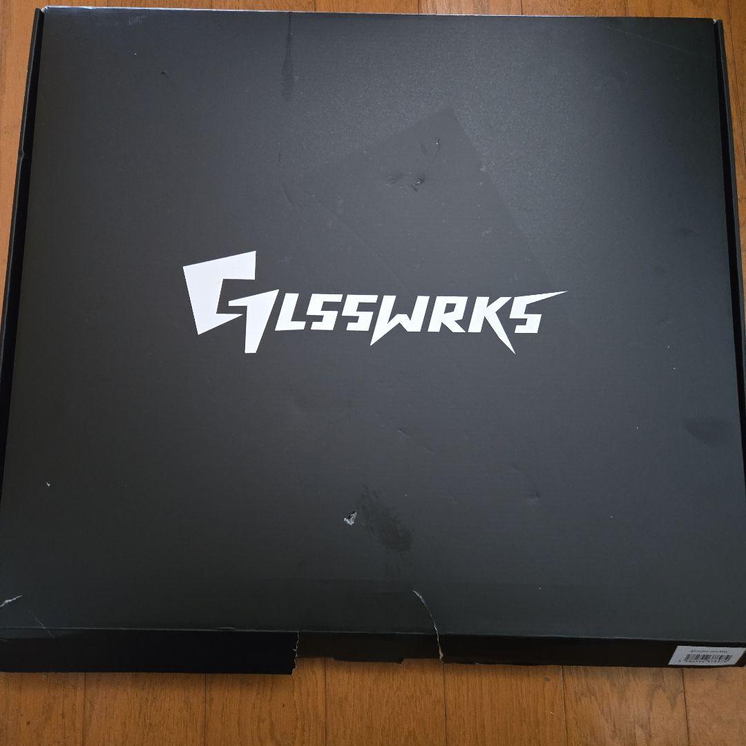 GLSSWRKS Kazemi ガラスマウスパットJapan Limited