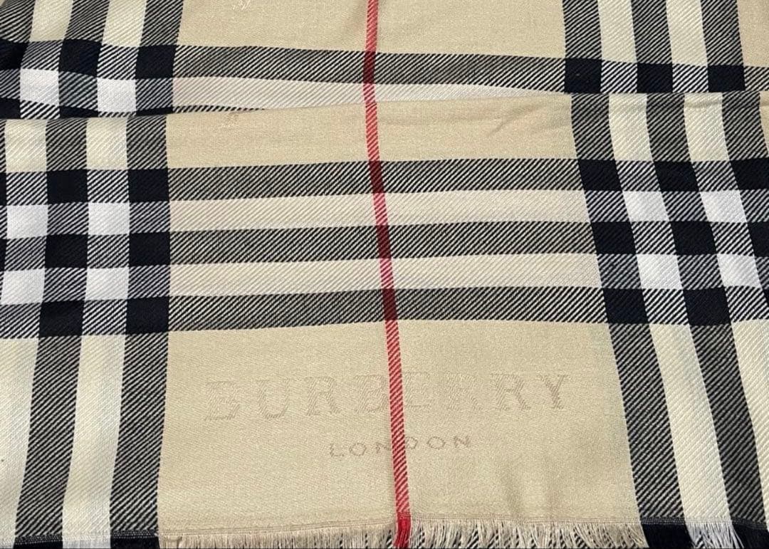 BURBERRY チェック柄 スカーフ 未使用