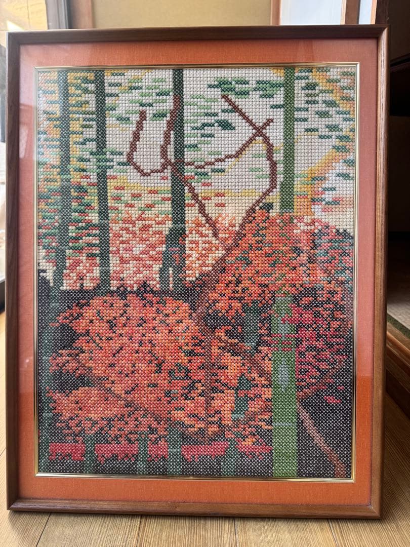 紅葉の刺繍絵 額縁入り 秋の和風インテリア 一点もの★