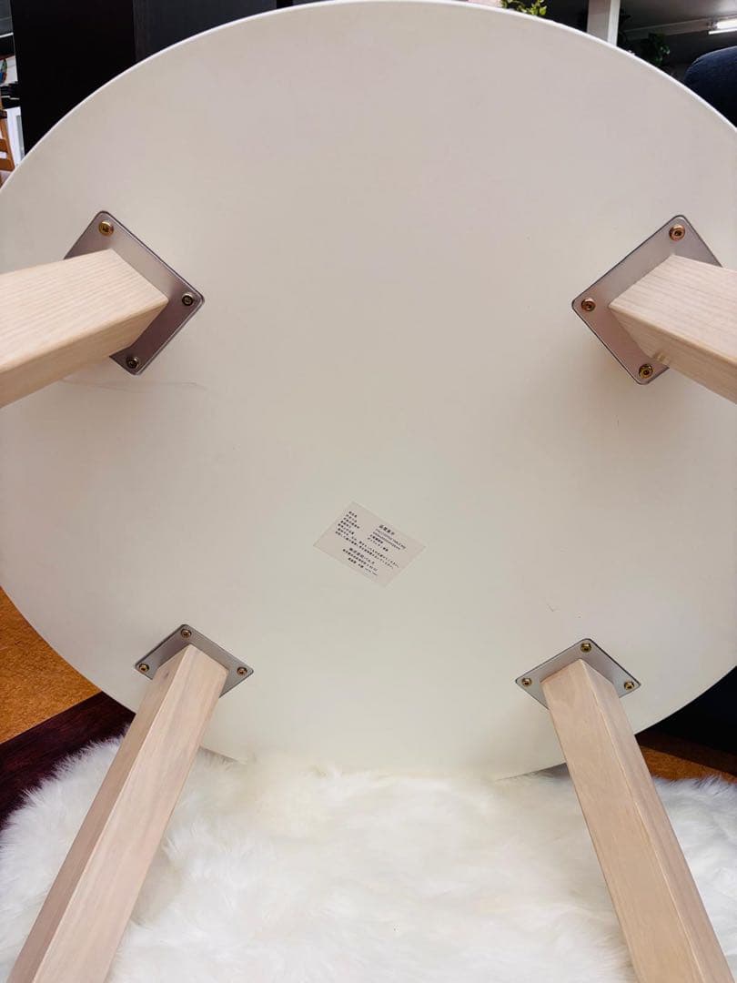 Francfranc円形ホワイトの明るい色センターテーブル