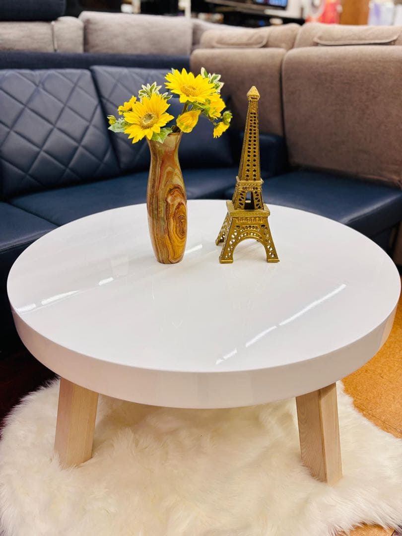 Francfranc円形ホワイトの明るい色センターテーブル