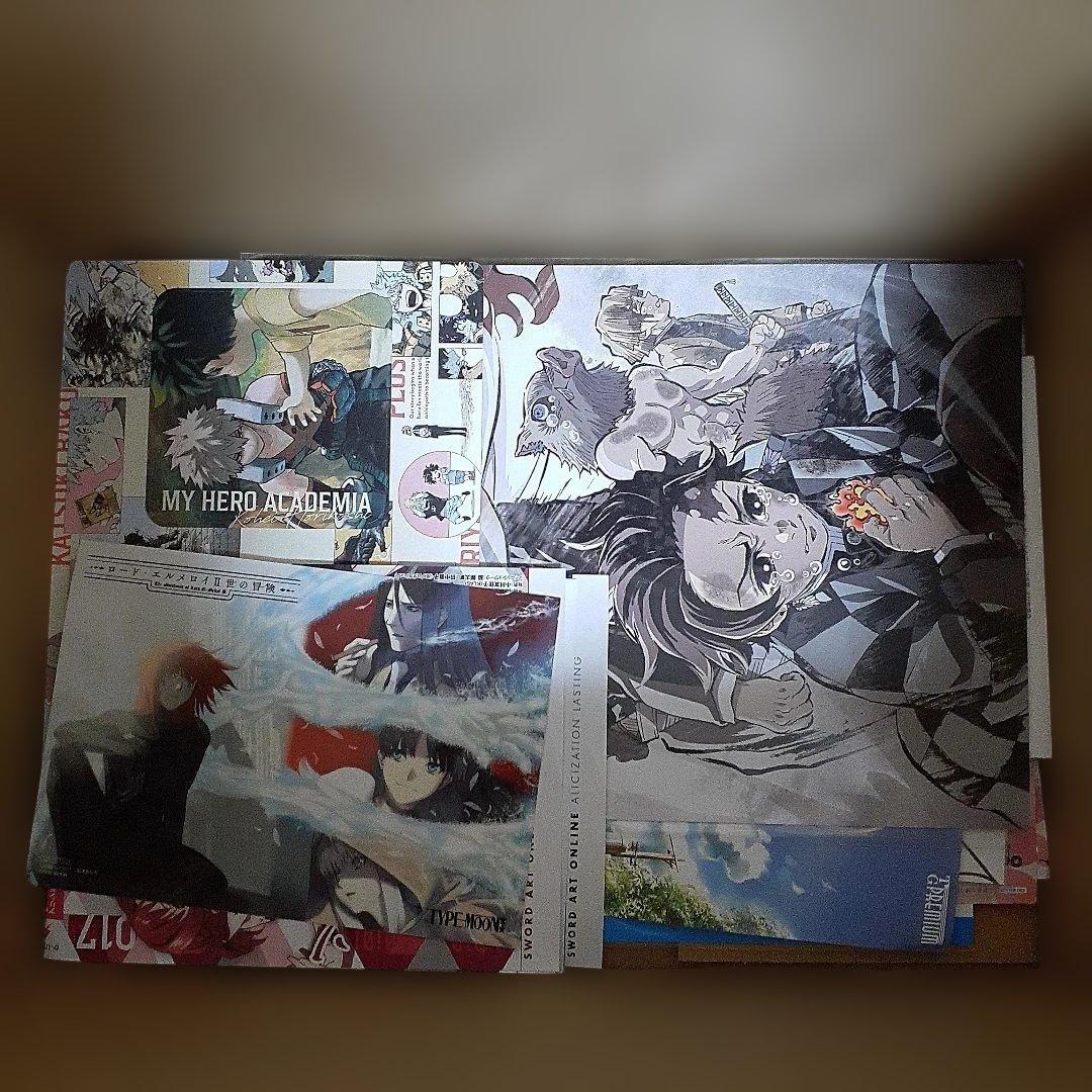 アニメ・マンガ・キャラクター　紙類　紙系　紙雑貨　大量　まとめ売り　大